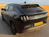 Gebraucht Ford Mustang Mach-E 197 kW (269 PS) 2022 Schwarz SUV