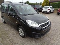 Gebraucht Peugeot Partner Tepee Active 98 PS (72 kW) 2016 Schwarz Van / Kleinbus