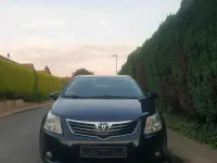 Gebraucht Toyota Avensis 150 PS (110 kW) 2011 Schwarz Kombi