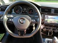 Gebraucht VW Golf VII Highline 150 PS (110 kW) 2014 Schwarz metallic Kombi
