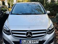 Gebraucht Mercedes B180 122 PS (89 kW) 2016 Van / Kleinbus