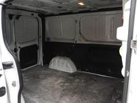 Second-hand Opel Vivaro 120 CP (88 kW) 2017 Alb Monovolum