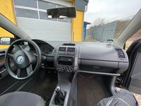 Gebraucht VW Polo 75 PS (55 kW) 2002 Schwarz Kleinwagen