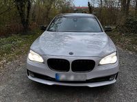 Gebraucht BMW 730L Performance 258 PS (189 kW) 2014 Blau Limousine