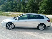 Gebraucht Renault Laguna GrandTour Dynamique 110 PS (80 kW) 2012 Silber Kombi