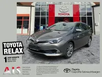 Gebraucht Toyota Auris Executive 116 PS (85 kW) 2017 Gray metallic Kombi