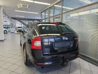 Gebraucht Skoda Octavia Elegance 140 PS (102 kW) 2013 Blackmagicperleff. (metallic) Kombi
