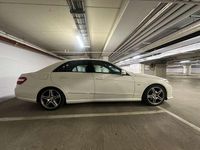 Gebraucht Mercedes E200 Avantgarde 136 PS (100 kW) 2011 Weiß Limousine