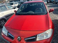 Gebraucht Renault Mégane II 112 PS (82 kW) 2008 Rot Limousine