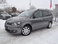 Gebraucht VW Touran Match 140 PS (102 kW) 2013 Grau Van / Kleinbus