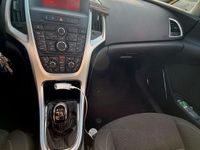 Gebraucht Opel Astra GTC 179 PS (131 kW) 2013 Schwarz Coupé