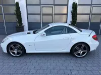 Gebraucht Mercedes SLK300 2LOOK Edition 231 PS (169 kW) 2009 Weiß Cabrio
