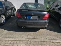 Gebraucht Mercedes C220 150 PS (110 kW) 2004 Schwarz Coupé