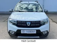 Gebraucht Dacia Sandero Celebration 90 PS (66 kW) 2017 Weiß Limousine