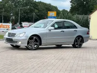 Gebraucht Mercedes C220 150 PS (110 kW) 2006 Silber Limousine