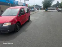 Gebraucht VW Caddy Life 80 PS (58 kW) 2009 Rot Van / Kleinbus