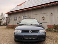 Gebraucht VW Passat 125 PS (91 kW) 1998 Blau Kombi