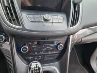 Gebraucht Ford Grand C-Max Titanium 150 PS (110 kW) 2018 Weiß Van / Kleinbus