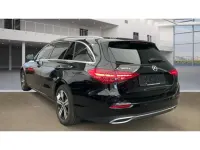 Gebraucht Mercedes C300e 313 PS (230 kW) 2023 Schwarz/baltic black Kombi
