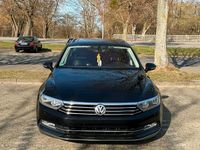 Gebraucht VW Passat Highline 190 PS (139 kW) 2015 Schwarz Kombi