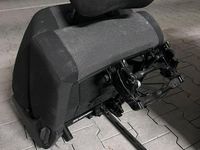 Second-hand VW Caddy 84 CP (61 kW) 2015 Argintiu Monovolum