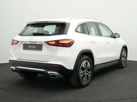 Gebraucht Mercedes GLA220 Progressive 190 PS (139 kW) 2024 Weiß SUV