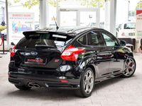 Usata Ford Focus ST 250 CV (183 kW) 2013 Nero Berlina