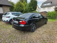 Gebraucht BMW 320 177 PS (130 kW) 2007 Schwarz Limousine