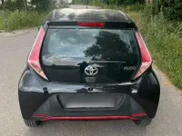 Gebraucht Toyota Aygo 69 PS (50 kW) 2016 Schwarz Kleinwagen