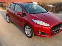 Gebraucht Ford Fiesta Celebration 101 PS (74 kW) 2016 Rot Kleinwagen