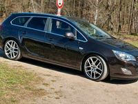 gebraucht Opel Astra 2.0 cdti. Xenon, 19"Rückfahrcamera