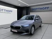 Gebraucht Skoda Scala Essence 116 PS (85 kW) 2025 Graphitegrau metallic Kleinwagen