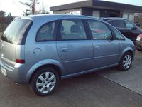 Gebraucht Opel Meriva Cosmo 105 PS (77 kW) 2009 Silber Van / Kleinbus