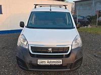 Gebraucht Peugeot Partner Premium 99 PS (72 kW) 2019 Weiß Van / Kleinbus