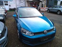 Gebraucht VW Golf VII Trendline 110 PS (80 kW) 2015 Blau Limousine