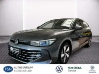 Gebraucht VW Passat Elegance 150 PS (110 kW) 2025 Diabasgrau metallic (metallic) Kombi