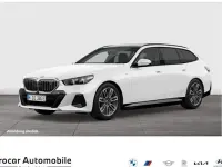 Gebraucht BMW i5 M Sport 250 kW (340 PS) 2025 Weiß Kombi