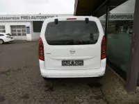 Gebraucht Opel Combo Life 131 PS (96 kW) 2023 Weiß Van / Kleinbus