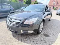 Gebraucht Opel Insignia 131 PS (96 kW) 2012 Schwarz Limousine