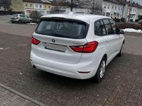 Gebraucht BMW 218 150 PS (110 kW) 2017 Weiß Kombi
