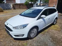 Gebraucht Ford Focus 125 PS (91 kW) 2018 Weiß Kombi