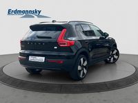 Gebraucht Volvo XC40 Core 169 kW (231 PS) 2022 Onyx black (schwarz) SUV