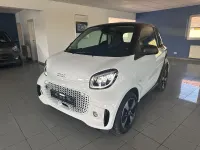 Gebraucht Smart ForTwo Coupé 60 kW (82 PS) 2024 Schwarz Coupé