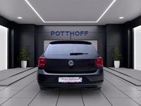 Gebraucht VW Polo Comfortline 75 PS (55 kW) 2018 Deep black perleffekt Kleinwagen
