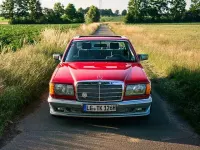 Gebraucht Mercedes 280 185 PS (136 kW) 1984 Rot
