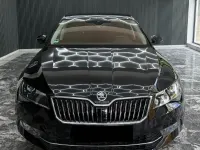 Gebraucht Skoda Superb Style 150 PS (110 kW) 2019 Schwarz Limousine