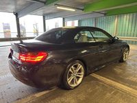 Gebraucht BMW 420 184 PS (135 kW) 2015 Schwarz Cabrio