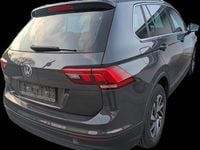 Gebraucht VW Tiguan Sound 125 PS (91 kW) 2017 Grau SUV