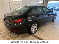 Gebraucht BMW 320e 204 PS (150 kW) 2022 Schwarz ii/bonnet fluid black Limousine