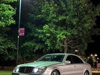 Gebraucht Mercedes 220 150 PS (110 kW) 2005 Silber Limousine